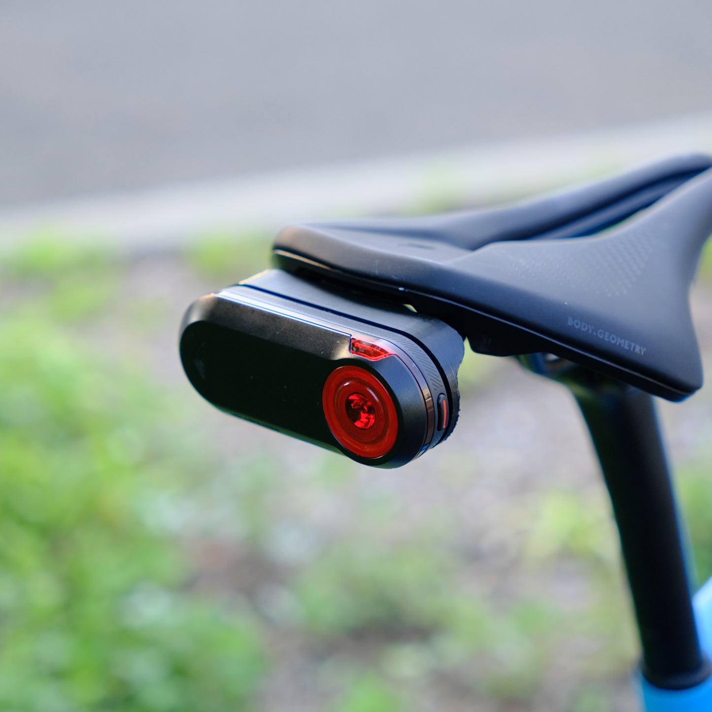 Garmin Varia Horizontal Mount for Specialized SWAT Saddle