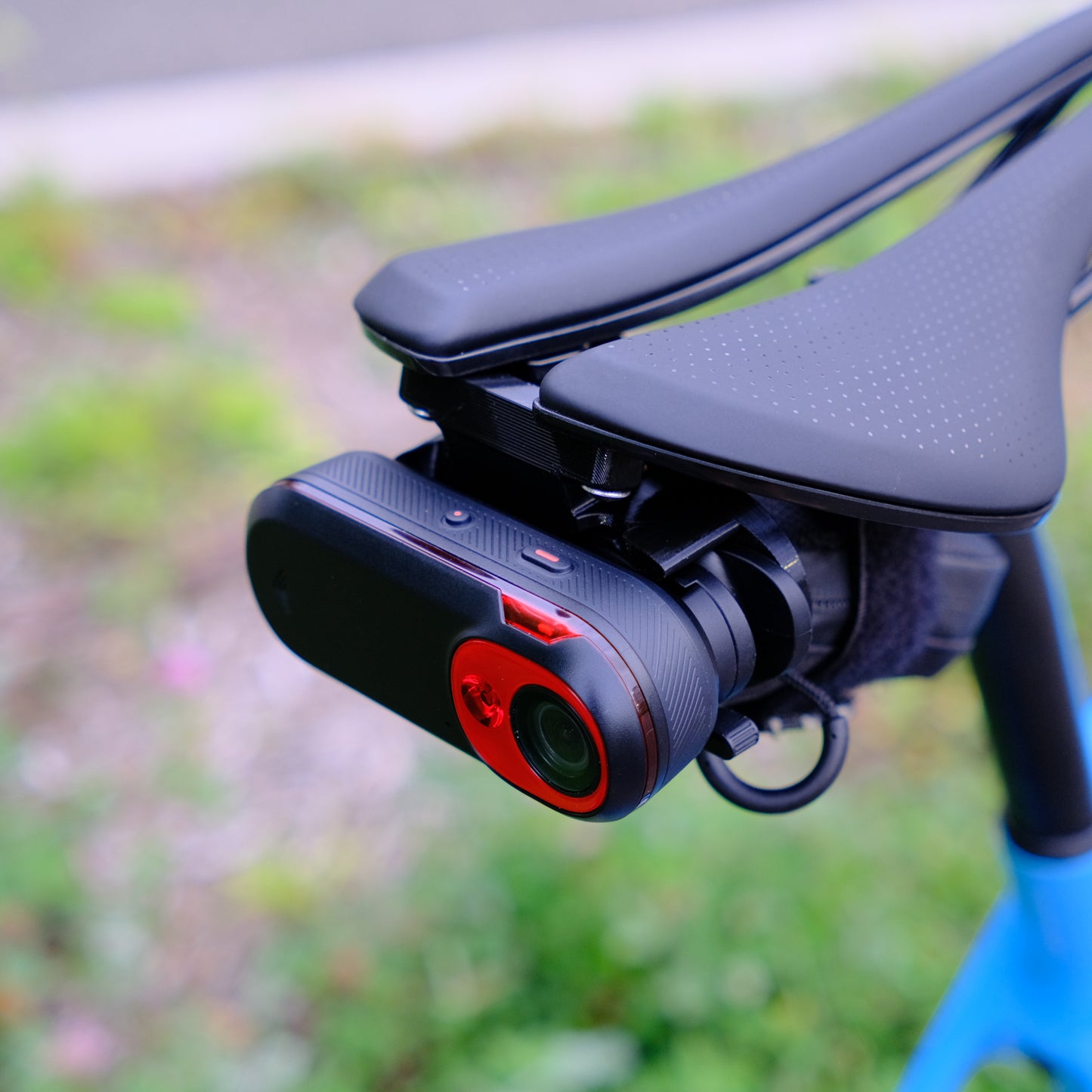 Garmin Varia 715 Horizontal Saddle Mount